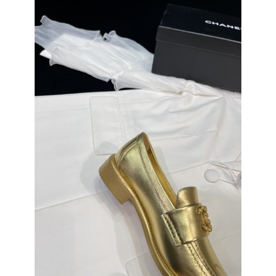 CHANEL Loafers
