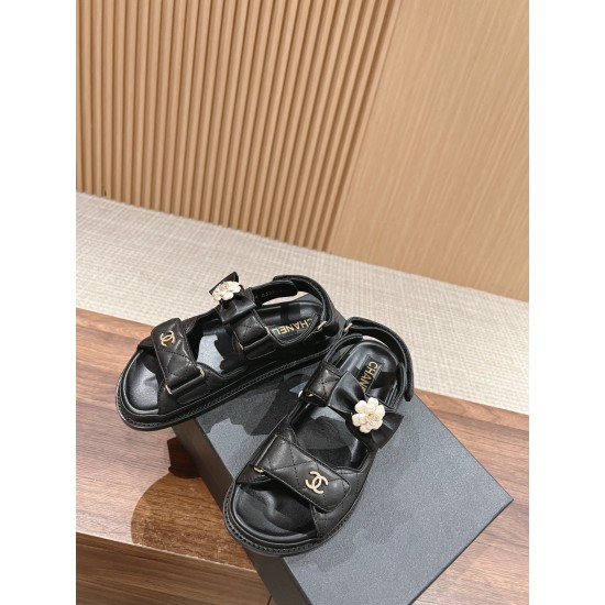 CHANEL Sandals