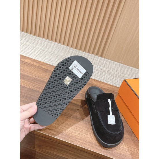 Hermes Iota mule