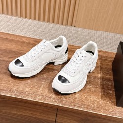 CHANEL Sneakers