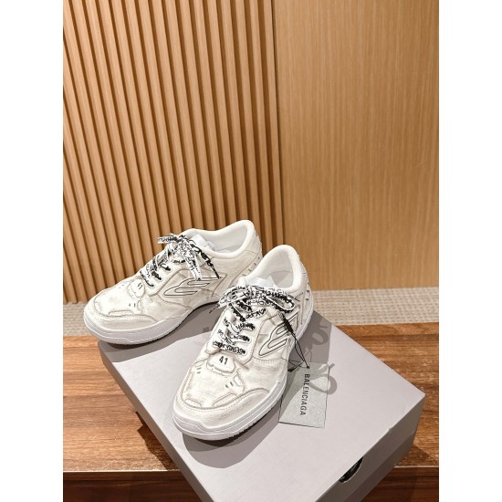 Balenciaga Sneakers