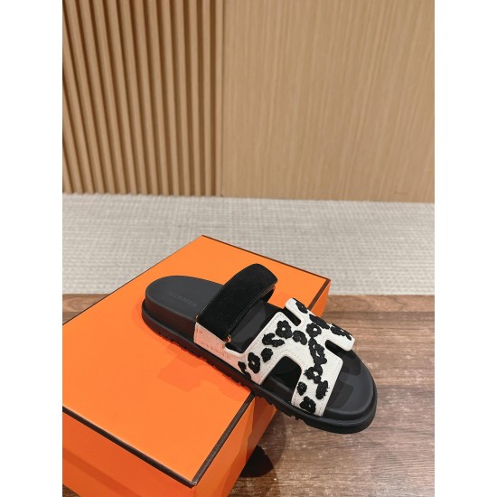 Hermes Slippers