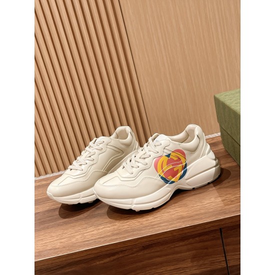 Gucci Sneakers