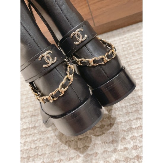 CHANEL Boots