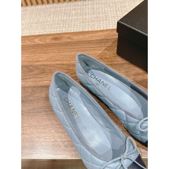CHANEL Ballerinas
