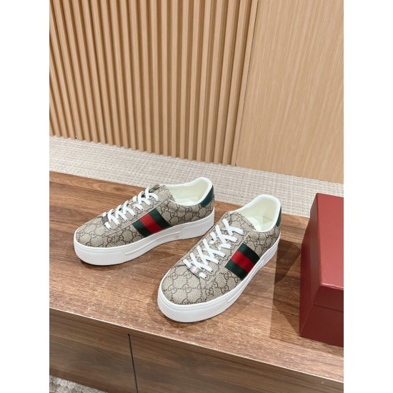 Gucci Sneakers