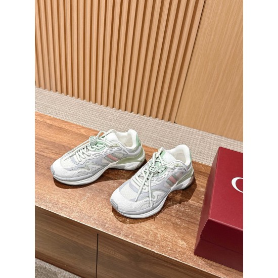 Gucci Sneakers