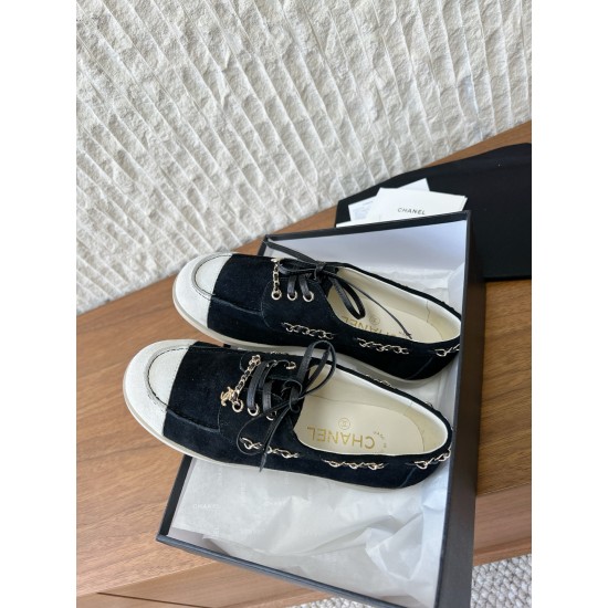 CHANEL Loafers