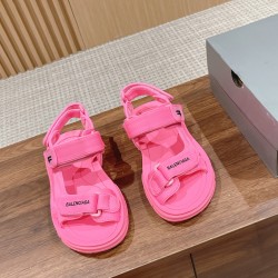  Balenciaga Slippers