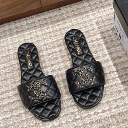 CHANEL Slippers