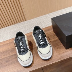 CHANEL Sneakers