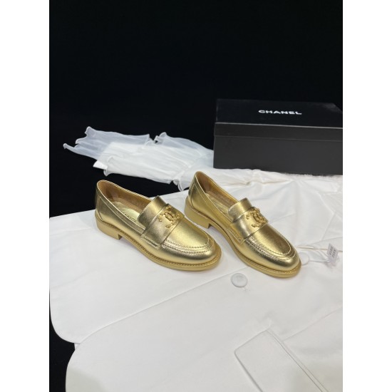 CHANEL Loafers