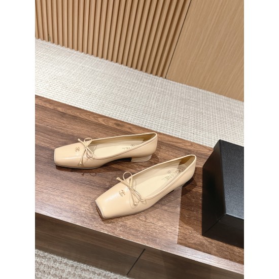 CHANEL Ballerinas