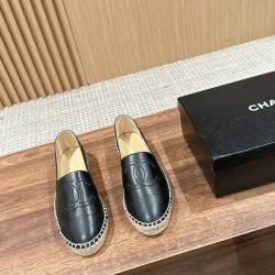 CHANEL Espadrilles