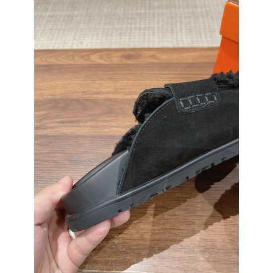Hermes Iota mule