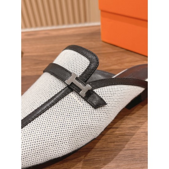 Hermes Iota mule