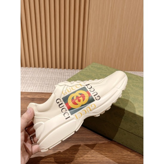 Gucci Sneakers