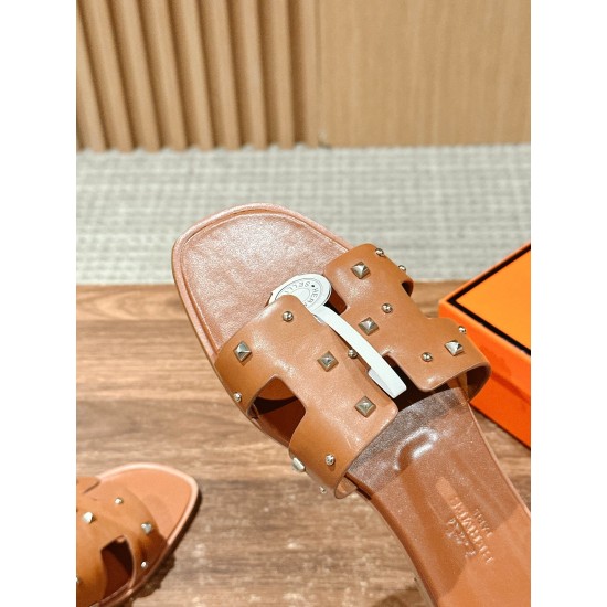 Hermes Slippers
