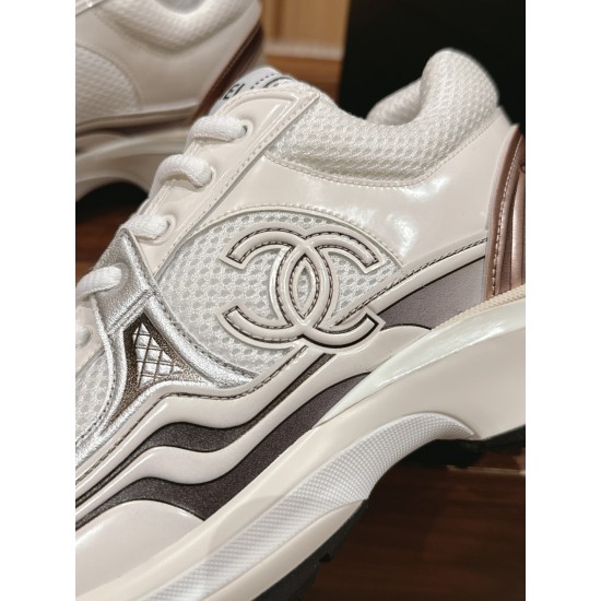 CHANEL Sneakers