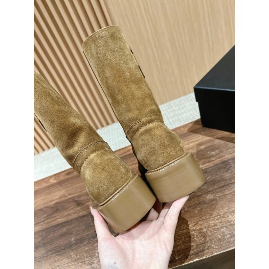 CHANEL Boots
