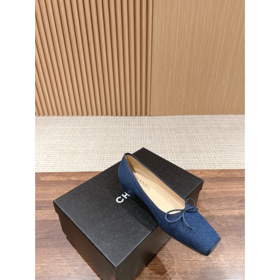 CHANEL Ballerinas