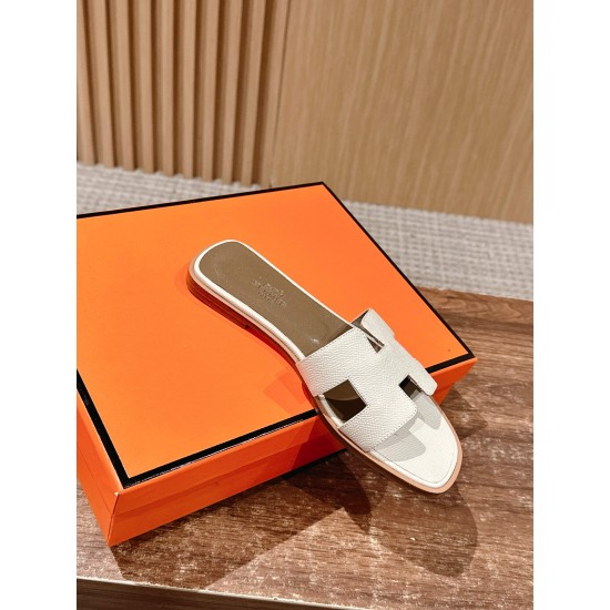 Hermes Slippers