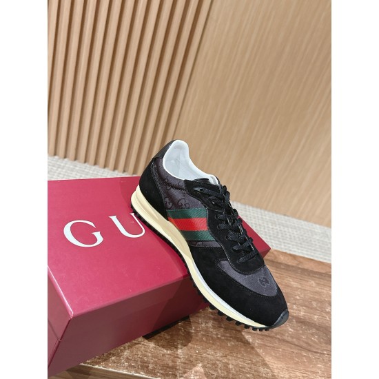 Gucci Sneakers