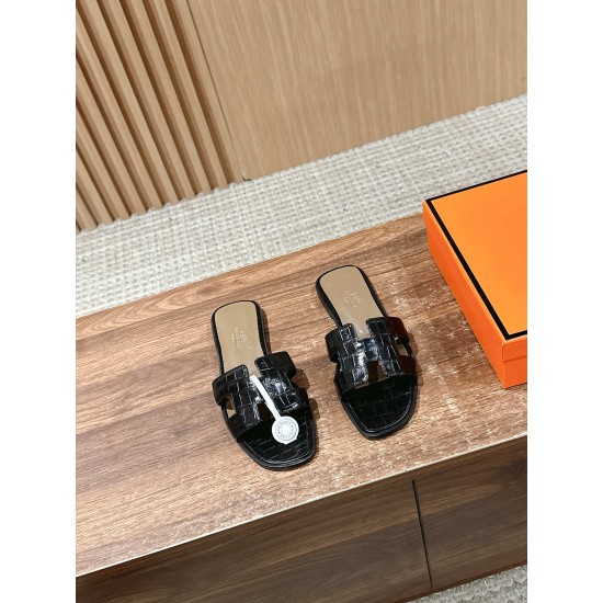 Hermes Slippers