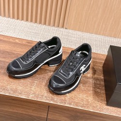 CHANEL Sneakers