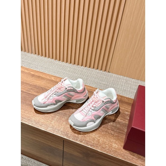 Gucci Sneakers