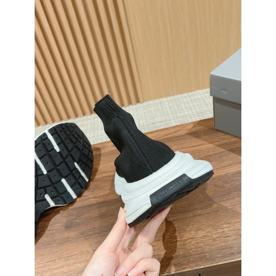 Balenciaga Speed