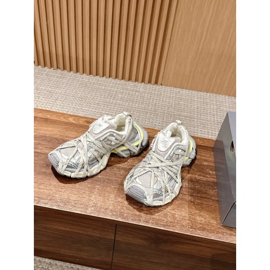 Balenciaga Sneakers