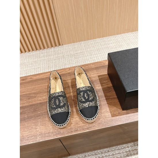CHANEL Espadrilles