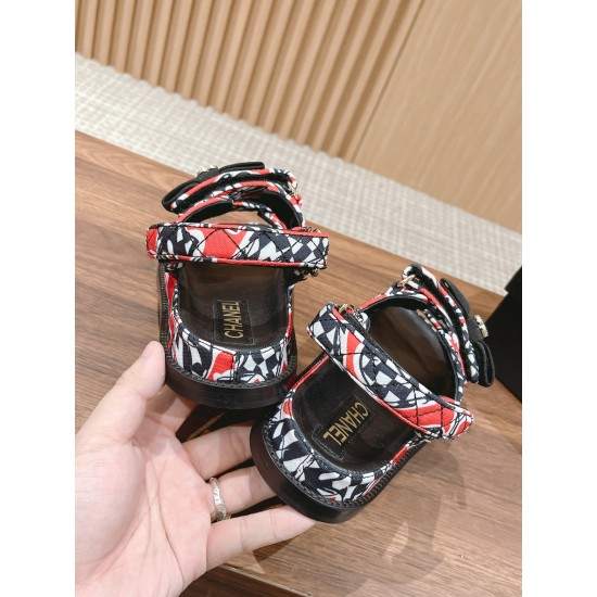 CHANEL Sandals