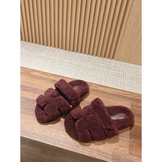 Hermes Slippers