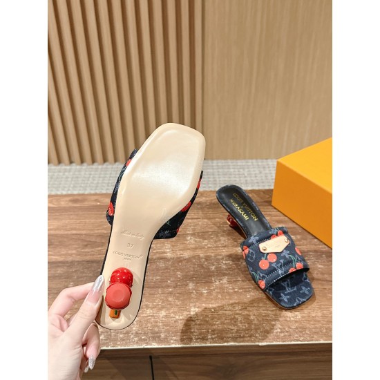 LV Slippers