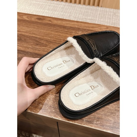 Dior Slippers