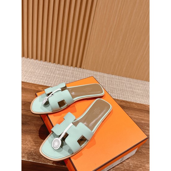 Hermes Slippers