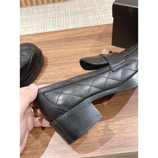 CHANEL Loafers