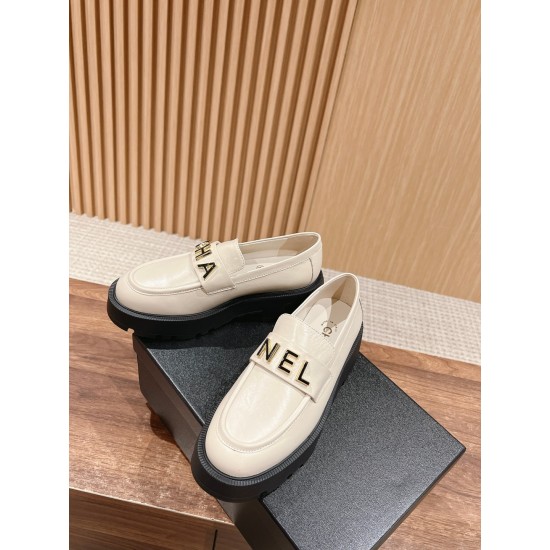 CHANEL Loafers