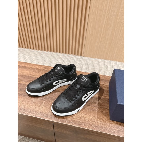 Dior Sneakers
