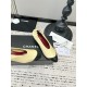 CHANEL Pumps and Slingbacks