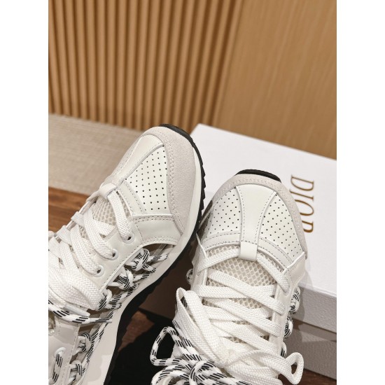 Dior Sneakers