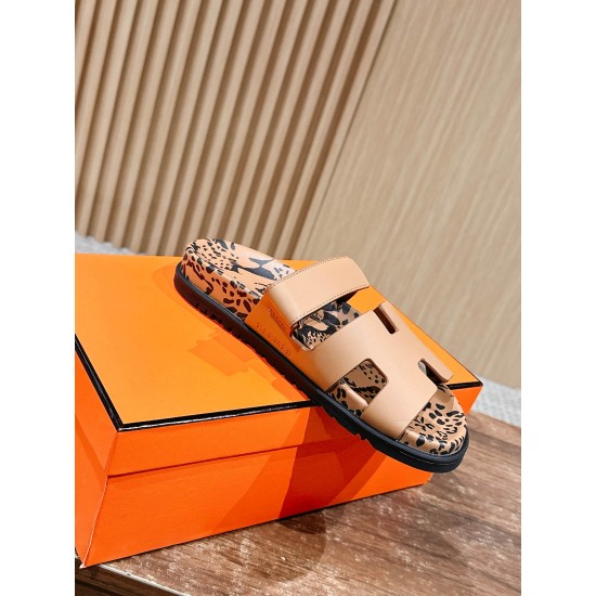 Hermes Slippers