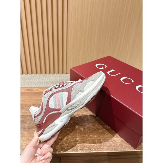 Gucci Sneakers
