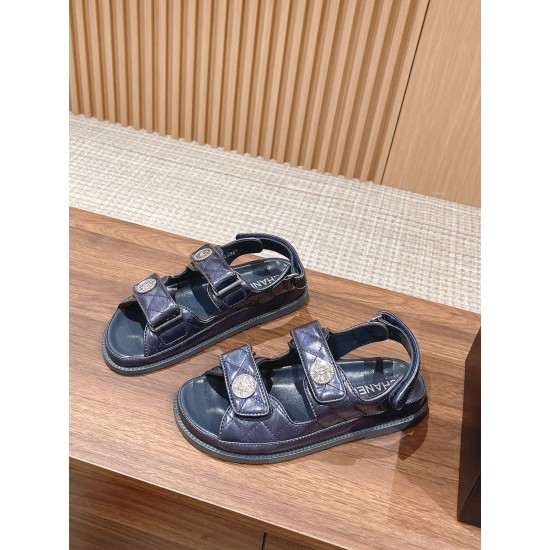 CHANEL Sandals