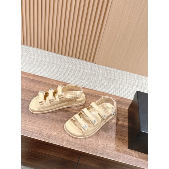 CHANEL Sandals