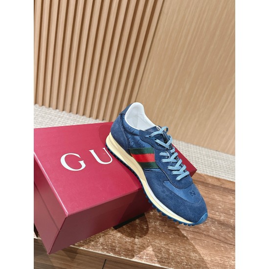 Gucci Sneakers