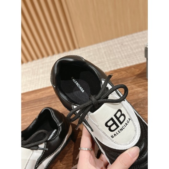 Balenciaga Sneakers
