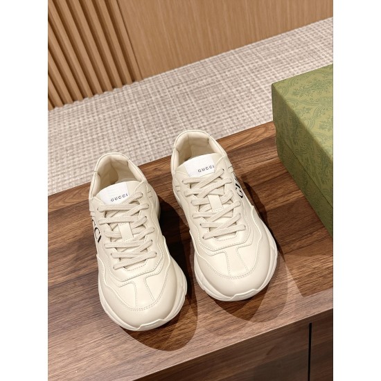 Gucci Sneakers